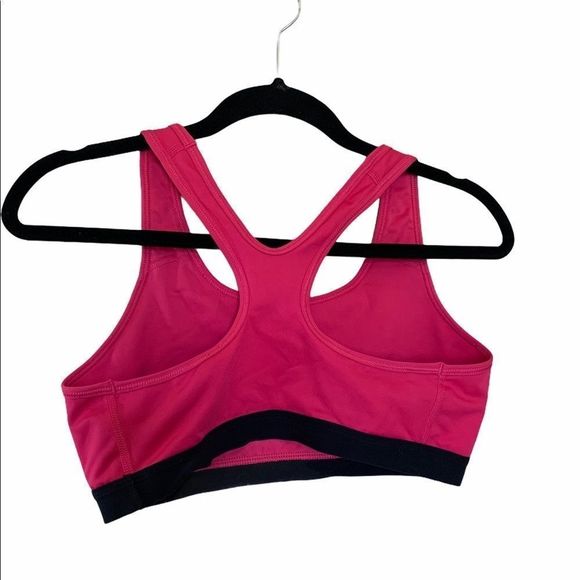 Nike Dri-Fit Sportsbra - Picture 2 of 3